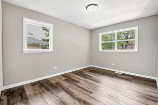 7450 Astor Ave, Hanover Park, IL 60133 - Photo 10