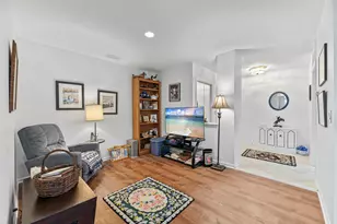 3100 Lexington Ln, Glenview, IL 60026 - Photo 6