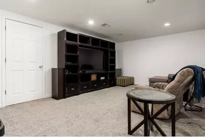 1107 Pine Valley Drive, Rockford, IL 61107 - Photo 28