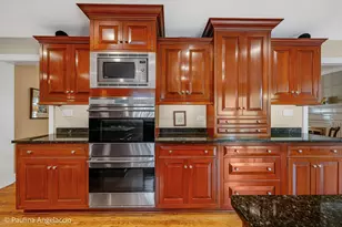 714 Thomas Ct, Libertyville, IL 60048 - Photo 14