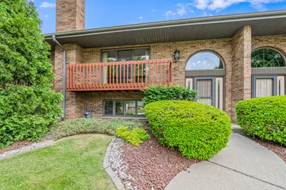 1109 Warner Avenue, Lemont, IL 60439 - Photo 1