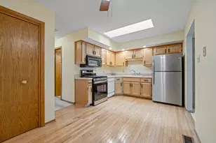 1109 Warner Ave, Lemont, IL 60439 - Photo 10