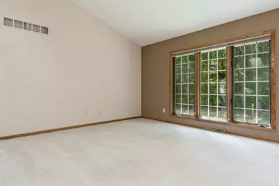 1350 Featherstone Road, Rockford, IL 61107 - Photo 10