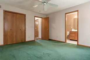 1350 Featherstone Rd, Rockford, IL 61107 - Photo 30