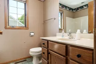 1350 Featherstone Rd, Rockford, IL 61107 - Photo 26