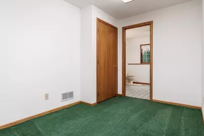 1350 Featherstone Road, Rockford, IL 61107 - Photo 36