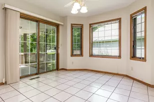 1350 Featherstone Rd, Rockford, IL 61107 - Photo 14