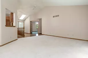 1350 Featherstone Rd, Rockford, IL 61107 - Photo 8