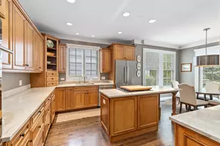 145 S Bradford Ct, Lake Forest, IL 60045 - Photo 10