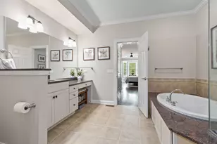 145 S Bradford Ct, Lake Forest, IL 60045 - Photo 16