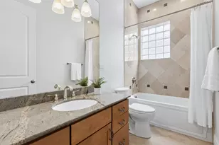2447 W Winona St, Chicago, IL 60625 - Photo 20