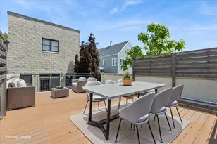 2447 W Winona St, Chicago, IL 60625 - Photo 28