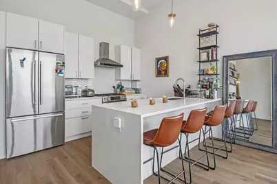 2423 W Fullerton Avenue #4F, Chicago, IL 60647 - Photo 6