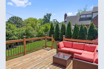 397 S Holly Avenue, Elmhurst, IL 60126 - Photo 20