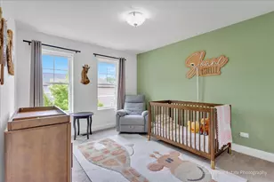 5642 N Lockwood Ave, Chicago, IL 60646 - Photo 12