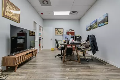 1340 Louis Avenue, Elk Grove Village, IL 60007 - Photo 12