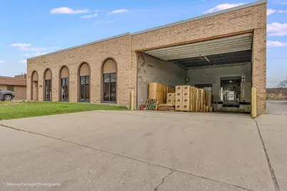1340 Louis Avenue, Elk Grove Village, IL 60007 - Photo 2