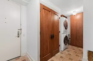 200 E Delaware Pl, Chicago, IL 60611 - Photo 28