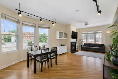 1549 W Barry Avenue #2, Chicago, IL 60657 - Photo 6