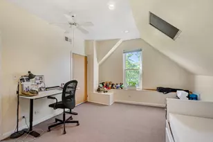 1549 W Barry Ave, Chicago, IL 60657 - Photo 14