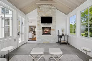 130 N Quincy St, Hinsdale, IL 60521 - Photo 24