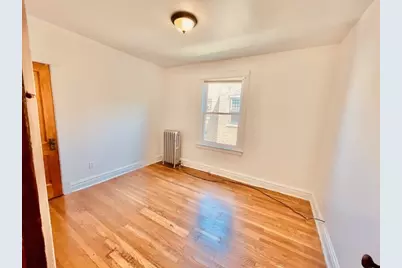 4124 W Barry Avenue, Chicago, IL 60641 - Photo 14