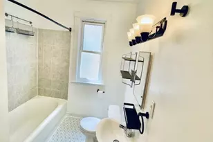 4124 W Barry Ave, Chicago, IL 60641 - Photo 8