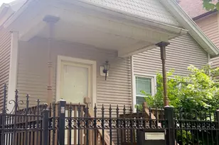 2163 N Rockwell St, Chicago, IL 60647 - Photo 1