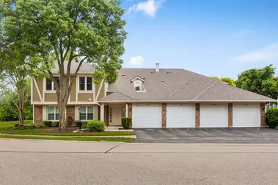 295 Coventry Circle #295, Vernon Hills, IL 60061 - Photo 2
