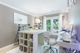 295 Coventry Cir, Vernon Hills, IL 60061 - Photo 14