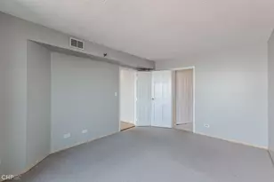 1309 N Wells St, Chicago, IL 60610 - Photo 14