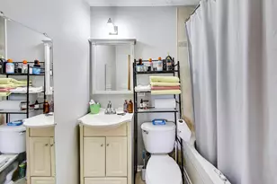 6417 N Greenview Ave, Chicago, IL 60626 - Photo 18