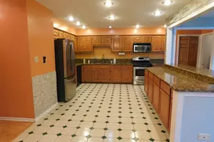 16501 Nottingham Ct, Orland Park, IL 60467 - Photo 6