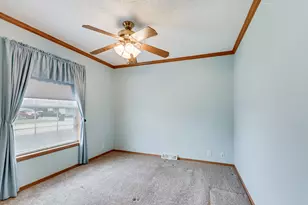 23715 W Lakepoint Dr, Channahon, IL 60410 - Photo 18