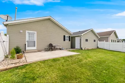 23715 W Lakepoint Drive, Channahon, IL 60410 - Photo 22