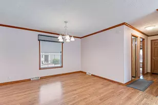 23715 W Lakepoint Dr, Channahon, IL 60410 - Photo 6
