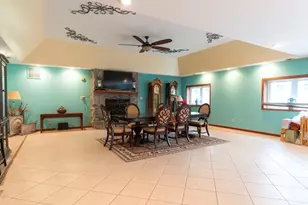 24804 S Oak Ln, Crete, IL 60417 - Photo 6