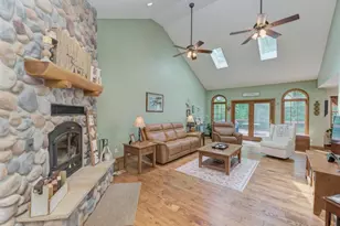 2560 N 2950th Rd, Marseilles, IL 61341 - Photo 12