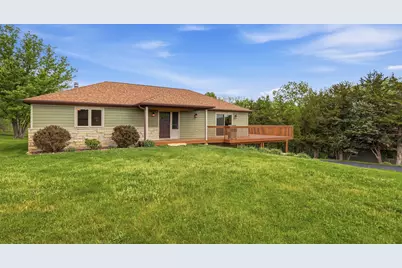 2 Concord Court, Galena, IL 61036 - Photo 2