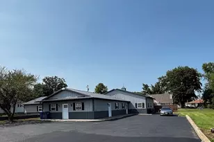 107 W Main St, McNabb, IL 61335 - Photo 1