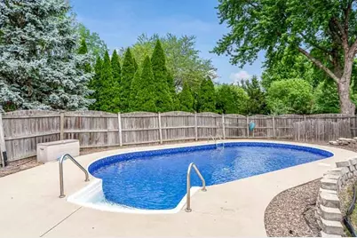 7152 Meadow, Rockford, IL 61114 - Photo 6