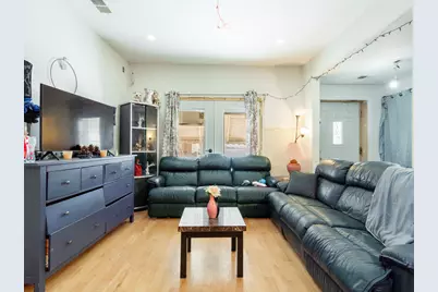 1133 N Kedvale Avenue, Chicago, IL 60651 - Photo 6