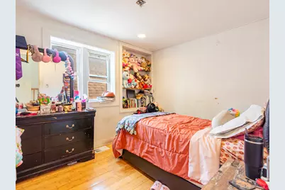 1133 N Kedvale Avenue, Chicago, IL 60651 - Photo 16