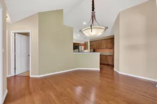 16635 S Fox Run Cir, Plainfield, IL 60586 - Photo 14