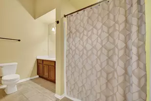 16635 S Fox Run Cir, Plainfield, IL 60586 - Photo 32