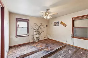 12651 S Harvard Ave, Chicago, IL 60628 - Photo 10