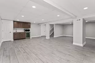 4406 Lainie Cir, Glenview, IL 60026 - Photo 36