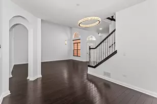 4406 Lainie Cir, Glenview, IL 60026 - Photo 6