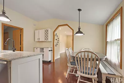 22719 W Silver Lake Avenue, Antioch, IL 60002 - Photo 6
