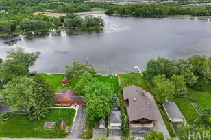 22719 W Silver Lake Ave, Antioch, IL 60002 - Photo 30